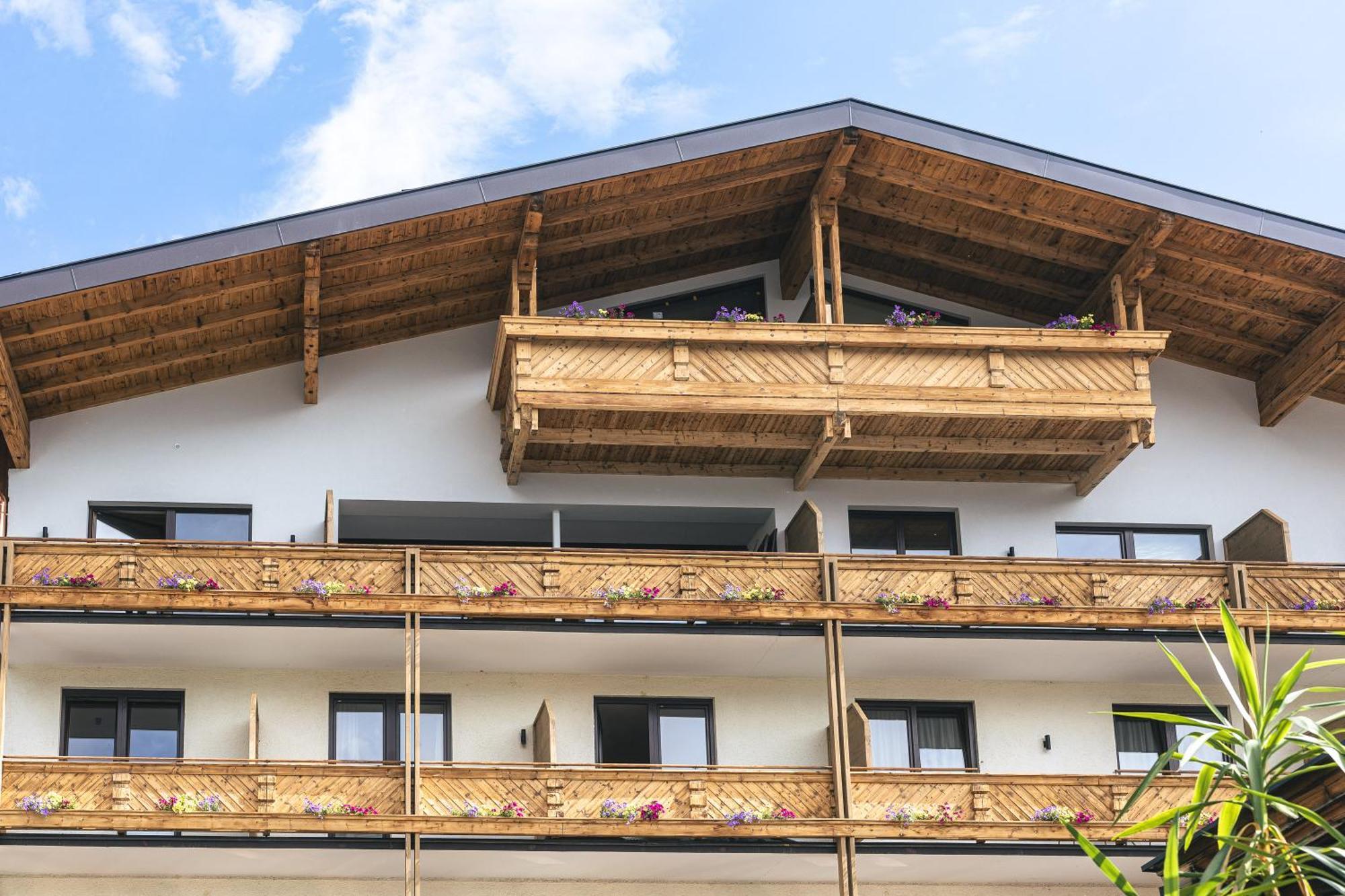 Hotel Neue Post Zell am See Extérieur photo
